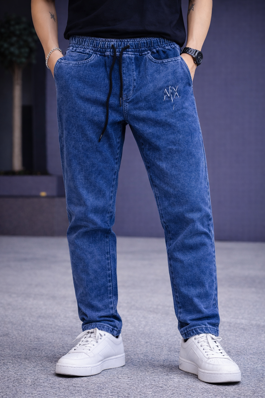Men’s Classic Blue Washed Denim Jogger Jeans